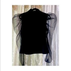 Black Puff Sleeve Top!